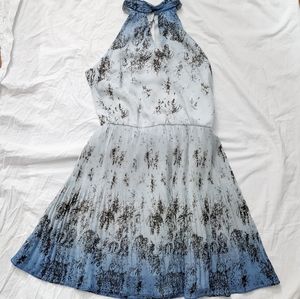 Halter neck pleated dress -SIZE S